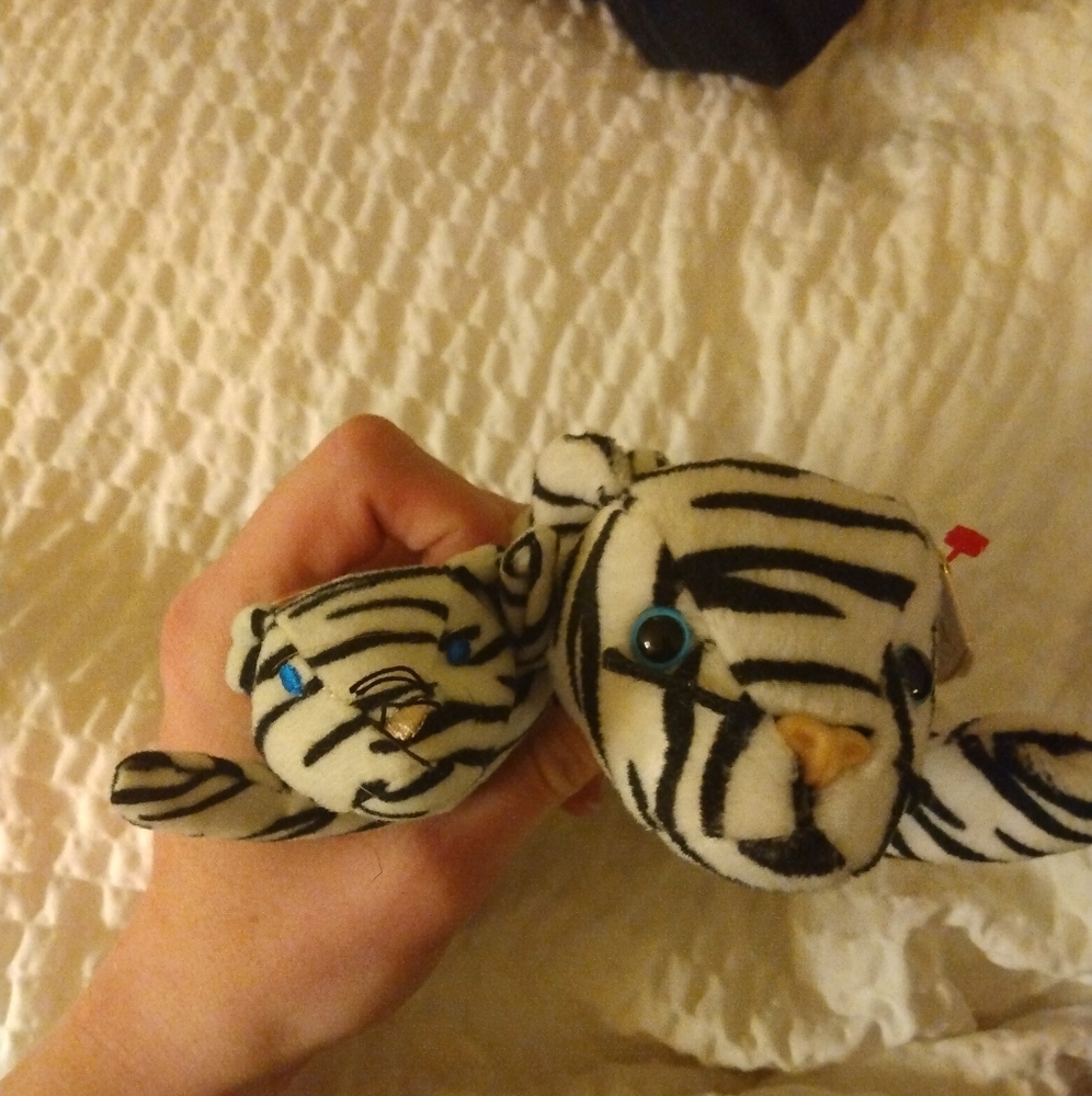Adorable Beanie Baby/"teenie beanie" pair